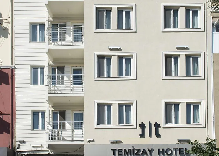 Hotel Temizay 3*